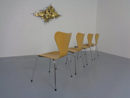 Danish 3107 Butterfly Chairs by Arne Jacobsen for Fritz Hansen, 1995, Set of 4-RDW-1056250