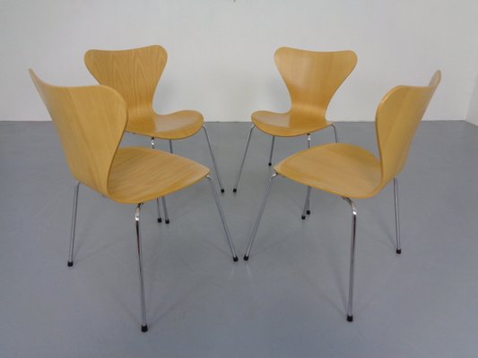 Danish 3107 Butterfly Chairs by Arne Jacobsen for Fritz Hansen, 1995, Set of 4-RDW-1056250