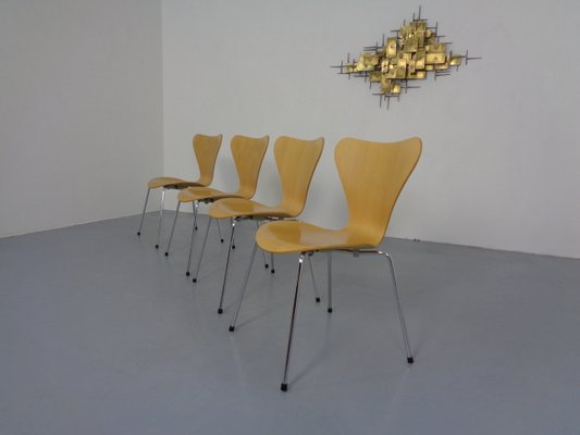 Danish 3107 Butterfly Chairs by Arne Jacobsen for Fritz Hansen, 1995, Set of 4-RDW-1056250