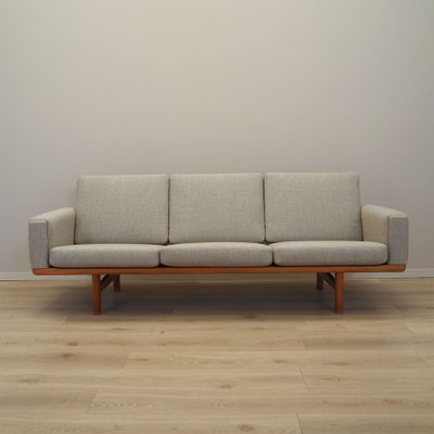 Danish Ash Sofa by Hans J. Wegner for Getama, 1960s-VND-1801151