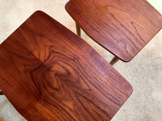 Danish Boat-Shaped Teak Nesting Side Tables, 1960s, Set of 3-JP-971325