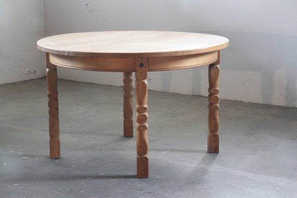 Danish Brutalist Oak Extending Dining Table in the style of Henning Kjærnulf, 1960s-QNP-2027726