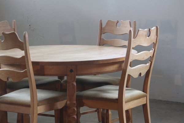 Danish Brutalist Oak Extending Dining Table in the style of Henning Kjærnulf, 1960s-QNP-2027726