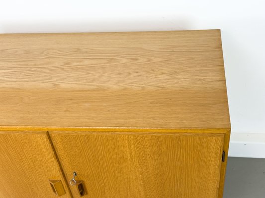 Danish Cabinet in Oak by Børge Mogensen for Søborg Møbelfabrik, 1960s-QEQ-2042032