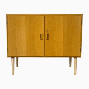 Danish Cabinet in Oak by Børge Mogensen for Søborg Møbelfabrik, 1960s-QEQ-2042032