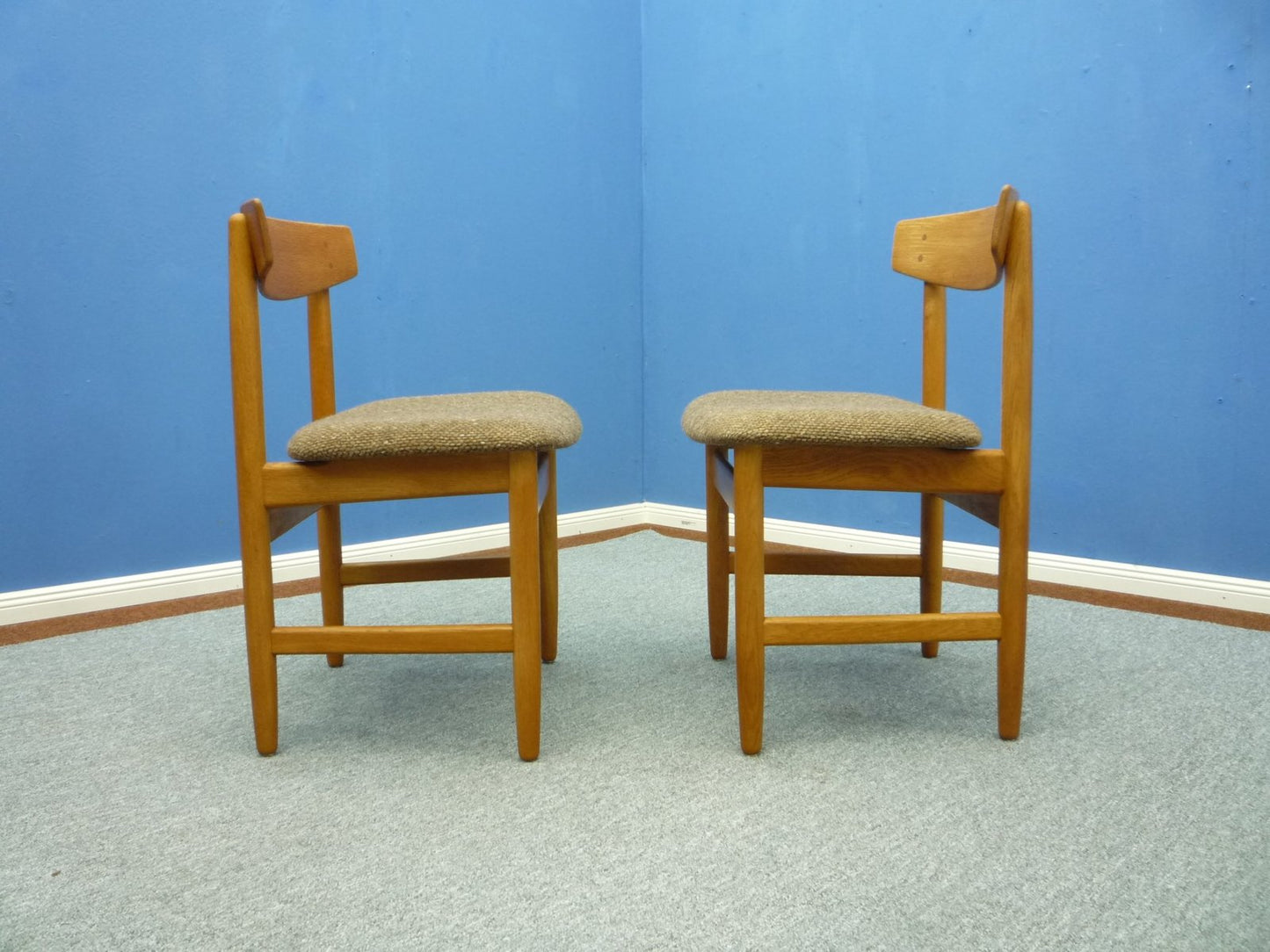 Danish Chairs by Børge Mogensen for Søborg Møbelfabrik, 1960s, Set of 2