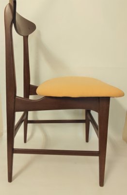 Danish Chairs in Teak with Padded Seat in the style of Hans J. Wegner, Set of 6-QZG-1336071