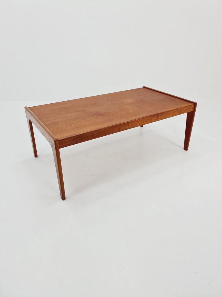 Danish Coffee Table by Arne Wahl Iversen for Komfort Møbelfabrik, 1960s