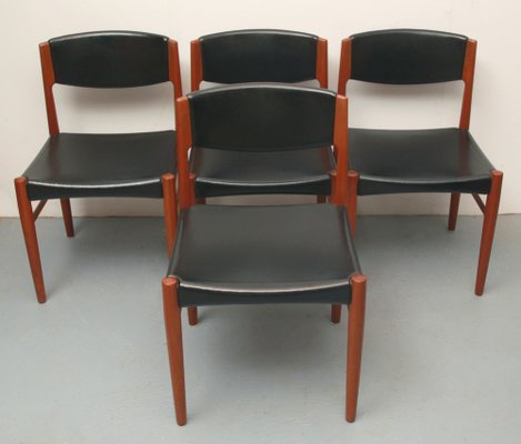 Danish Dining Room Chairs in Teak, 1965, Set of 4-PF-1387873