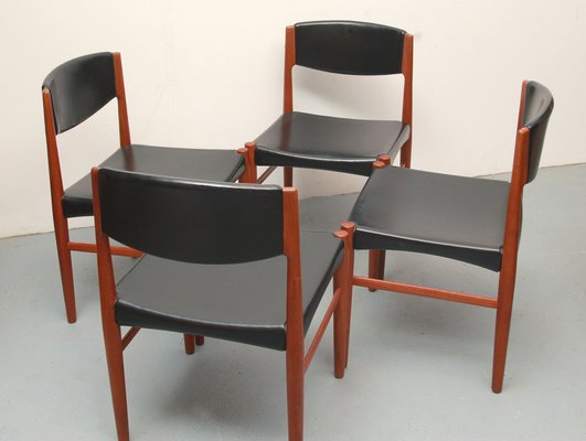 Danish Dining Room Chairs in Teak, 1965, Set of 4-PF-1387873