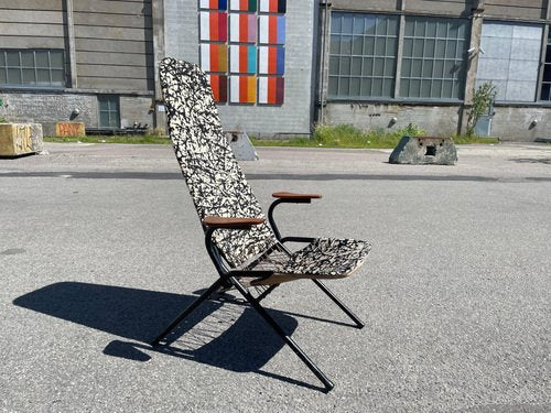 Danish Foldable Deck Chair in the style of Hans Olsen, 1952