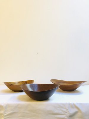 Danish Handmade Teak Bowls, 1960s, Set of 3-RZY-605879