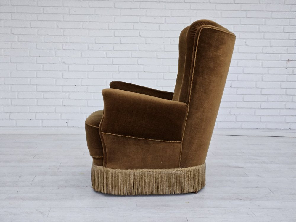 Danish Highback Relax Chair in Original Upholstery & Green Velour, 1960s