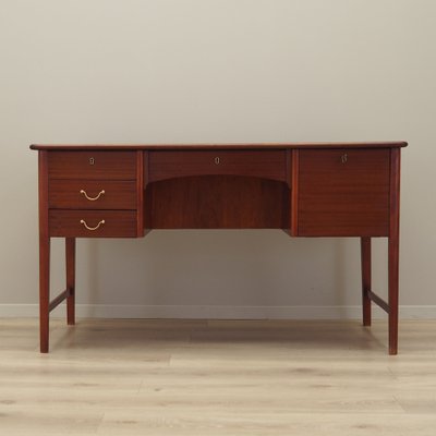 Danish Mahogany Desk, 1970s-VND-1790352