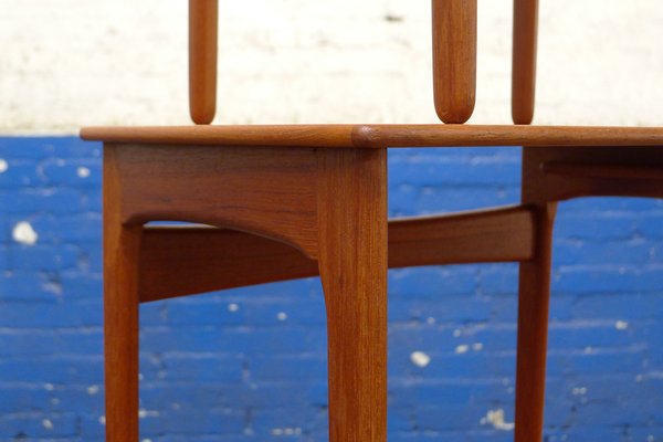 Danish Model 13 Boat-Shaped Nesting Tables in Teak, 1960s, Set of 3-VRE-977893