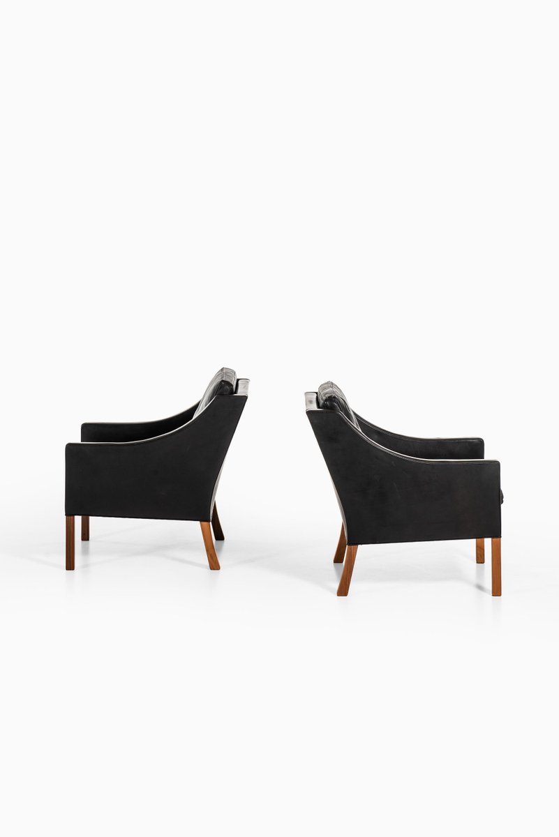 Danish Model 2207 Easy Chairs by Børge Mogensen for Fredericia, 1960s, Set of 2