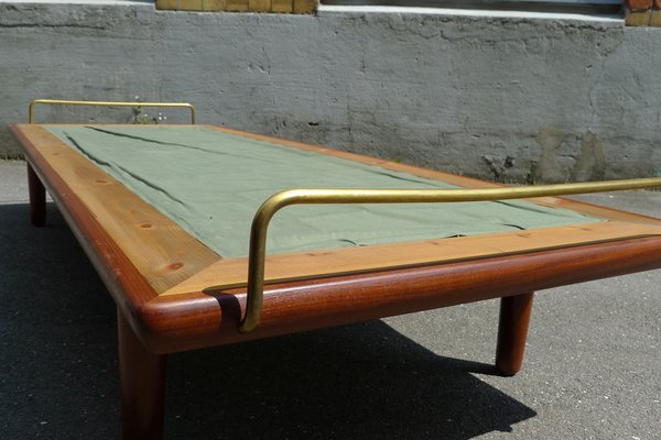 Danish Model GE-19 Teak Daybed with Brass Rail by Hans J. Wegner for Getama, 1950s-VRE-981779