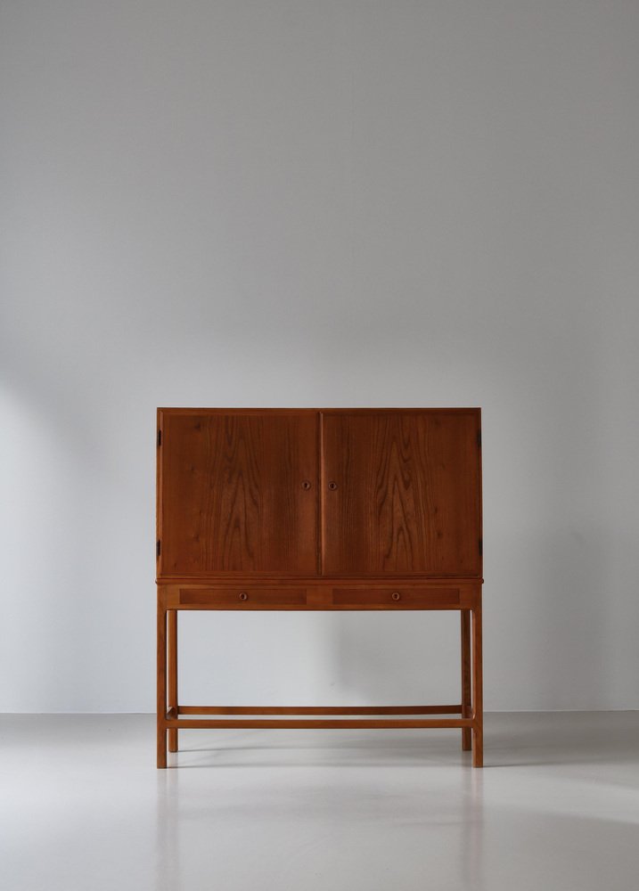 Danish Modern Cabinet in Elm and Pinewood attributed to Børge Mogensen for FDB, 1940s, Set of 2