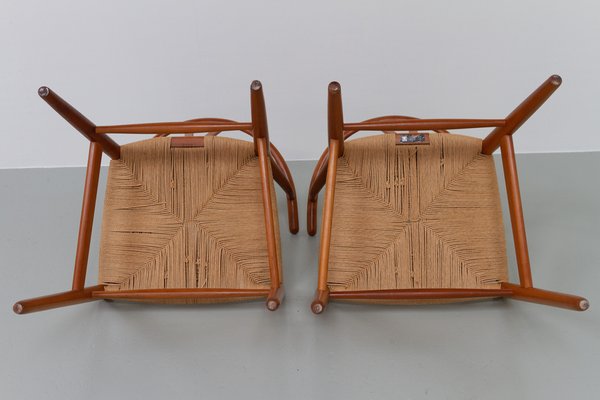 Danish Modern CH24 Wishbone Chairs in Cherrywood by Hans J. Wegne for Carl Hansen & Søn, 1990s, Set of 6-WIX-1599793