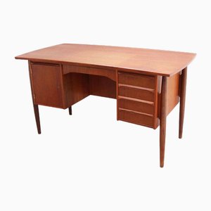 Danish Modern Concave Form Free-Standing Teak Desk, 1970s-FJP-1771559