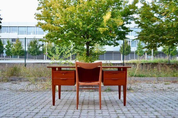 Danish Modern Desk in Teak by Henning Jorgensen for Fredericia Mobelfabrik, 1960-UF-1371037