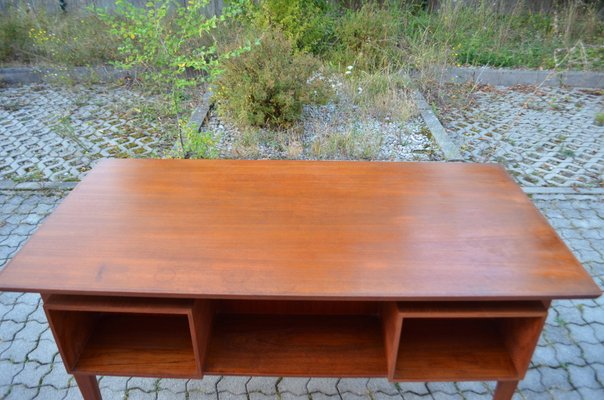 Danish Modern Desk in Teak by Henning Jorgensen for Fredericia Mobelfabrik, 1960-UF-1371037