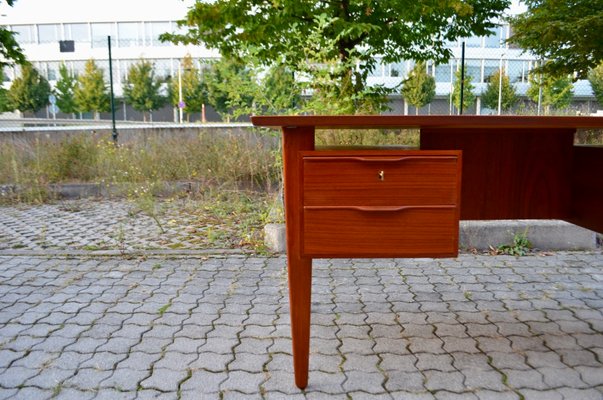 Danish Modern Desk in Teak by Henning Jorgensen for Fredericia Mobelfabrik, 1960-UF-1371037