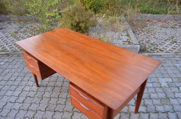 Danish Modern Desk in Teak by Henning Jorgensen for Fredericia Mobelfabrik, 1960-UF-1371037