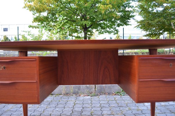 Danish Modern Desk in Teak by Henning Jorgensen for Fredericia Mobelfabrik, 1960-UF-1371037