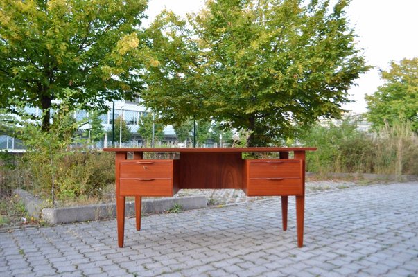 Danish Modern Desk in Teak by Henning Jorgensen for Fredericia Mobelfabrik, 1960-UF-1371037