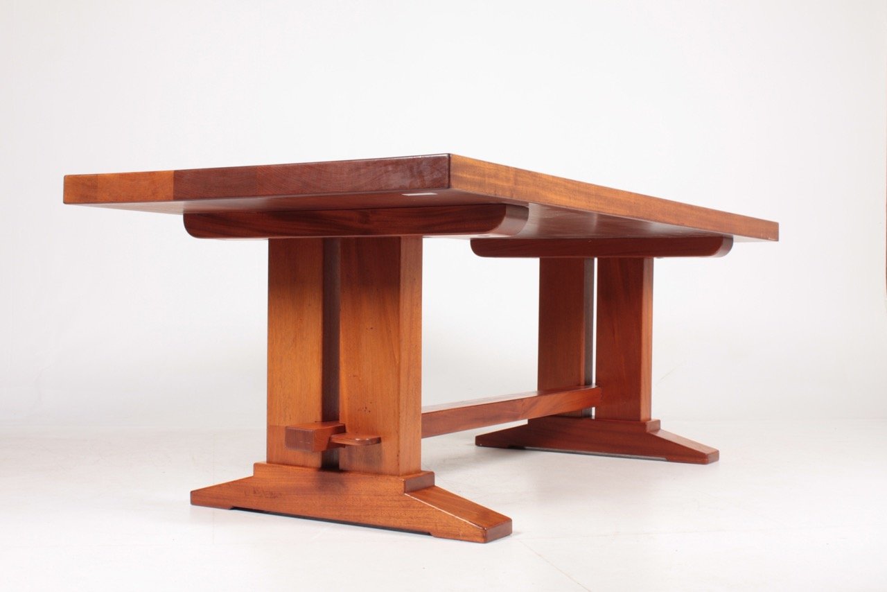 Danish Modern Mahogany Dining Table from Søborg Møbelfabrik, 1980s