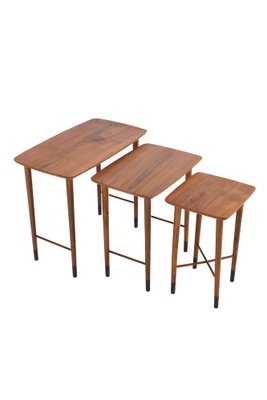 Danish Modern Nesting Tables in Walnut, 1950s, Set of 3-NIX-1763601