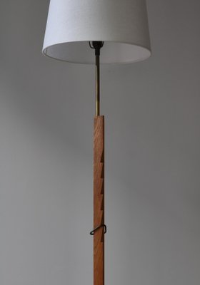 Danish Modern Oak & Brass Adjustable Floor Lamp by Svend Aage Holm Sørensen, 1960s-WRF-1812170