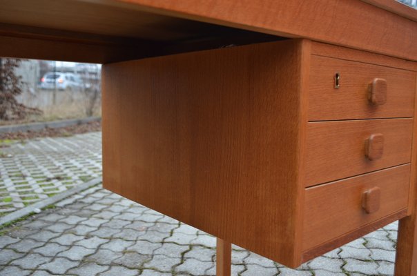 Danish Modern Oak Desk from Domino Mobler Denmark, 1960-UF-1371026