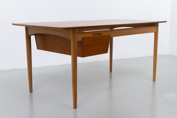 Danish Modern Teak and Oak Desk by Ib Kofod Larsen for Fredericia, 1956s-WIX-2018167