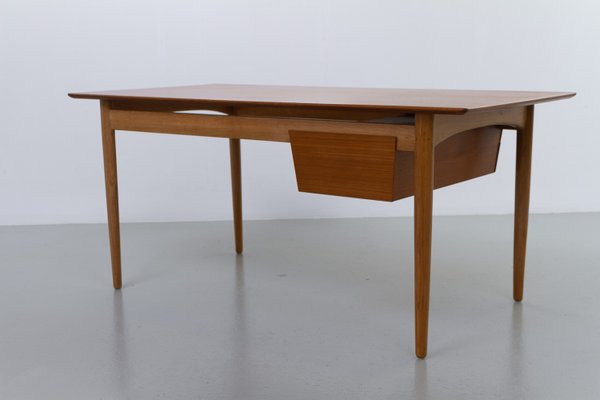 Danish Modern Teak and Oak Desk by Ib Kofod Larsen for Fredericia, 1956s-WIX-2018167