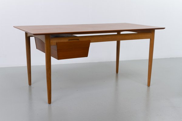 Danish Modern Teak and Oak Desk by Ib Kofod Larsen for Fredericia, 1956s-WIX-2018167