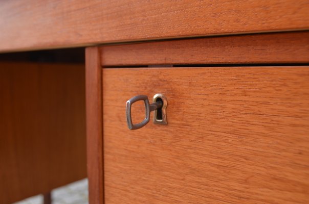 Danish Modern Teak Desk from Domino Mobler Denmark, 1960-UF-1371028