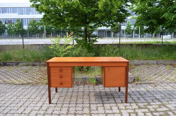 Danish Modern Teak Desk from Domino Mobler Denmark, 1960-UF-1371028