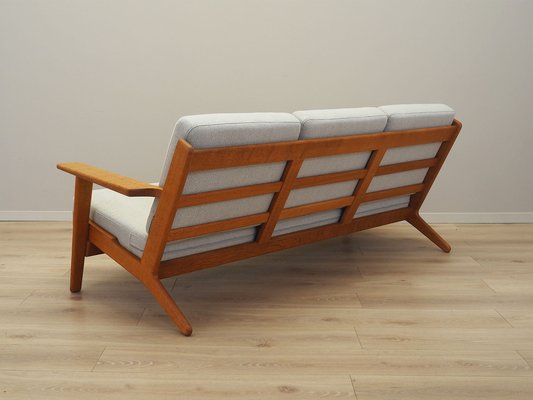 Danish Oak Sofa by Hans J. Wegner for Getama, 1960s-VND-1801157