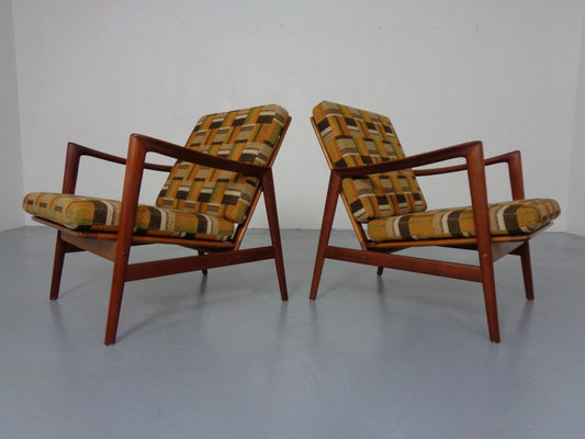 Danish Organic Teak Armchairs attributed to Hans Olsen, Denmark, 1950s, Set of 2