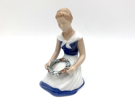 Danish Porcelain Figurine of a Girl With Wreath from Bing & Grondahl, 1980s-BXB-1191290