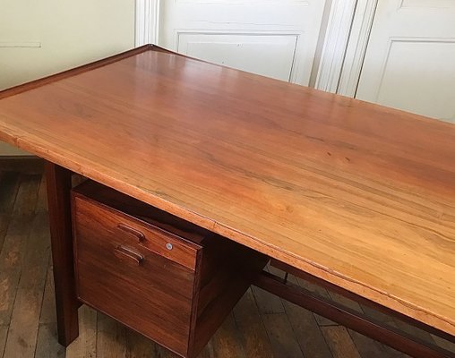 Danish Rosewood Presidential Executive Desk with Floating Top from Sigurd Hansen, 1960s-WZZ-614163