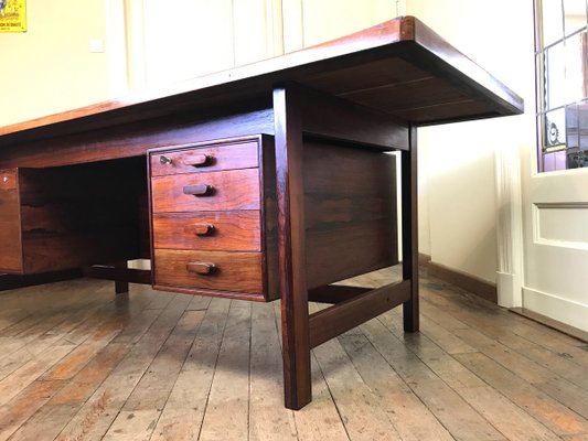 Danish Rosewood Presidential Executive Desk with Floating Top from Sigurd Hansen, 1960s-WZZ-614163