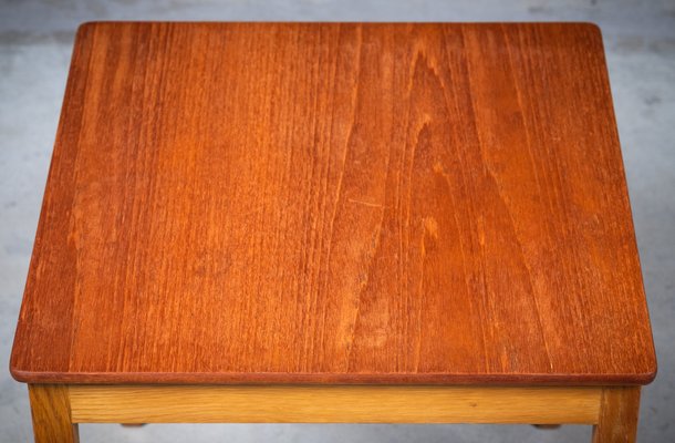 Danish Side Table in Teak and Oak, 1960s-ZGQ-1196092