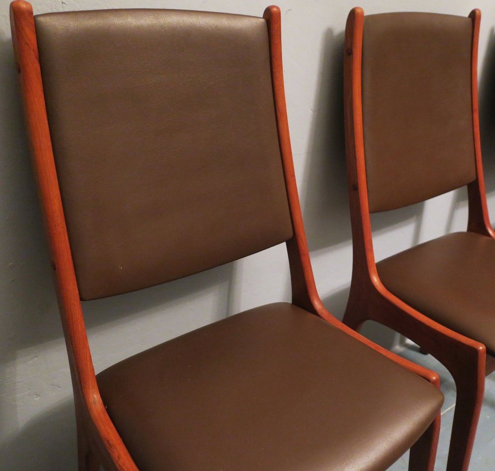 Danish Teak and Leather Dining Chairs from Ks Møbler, 1960s, Set of 2