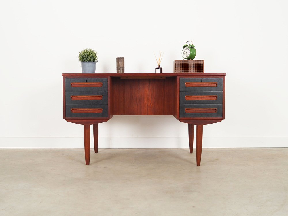 Danish Teak Desk from A.p. Furniture Svenstrup, 1970s