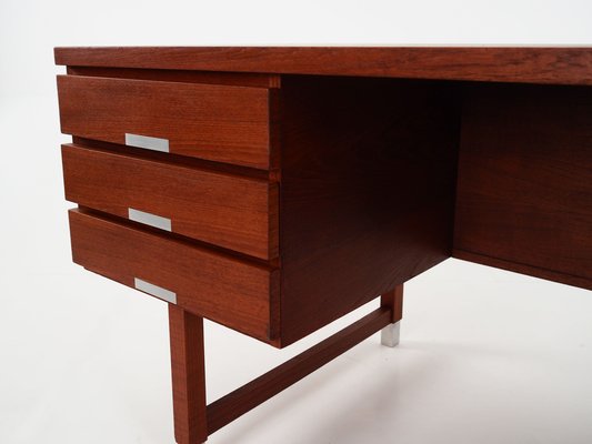 Danish Teak Desk from Eigil Petersens Møbelfabrik, 1970s-VND-1820672