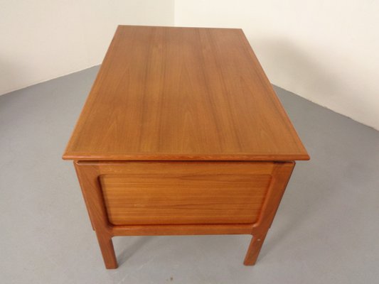 Danish Teak Desk from Gasvig Møbler, 1960s-RDW-1823910