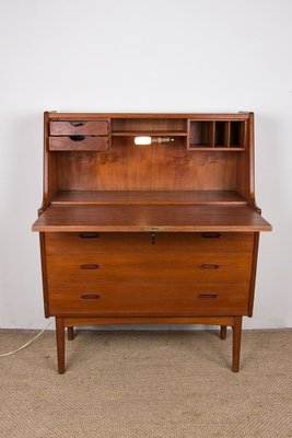 Danish Teak Desk Model 37 by Arne Wahl Iversen for Vinde Mobelfabrik, 1960s-EMB-2027043